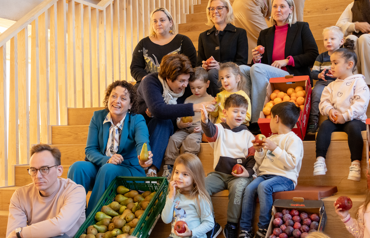 Meer dan 2 000 stukken fruit per week voor de scholen in Dilsen-Stokkem dankzij lokale ondernemers.